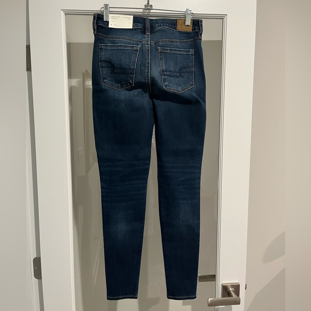WOMENS AMERICAN EAGLE SUPER HI RISE JEGGINGS SIZE 4 NWT - Picture 4 of 4